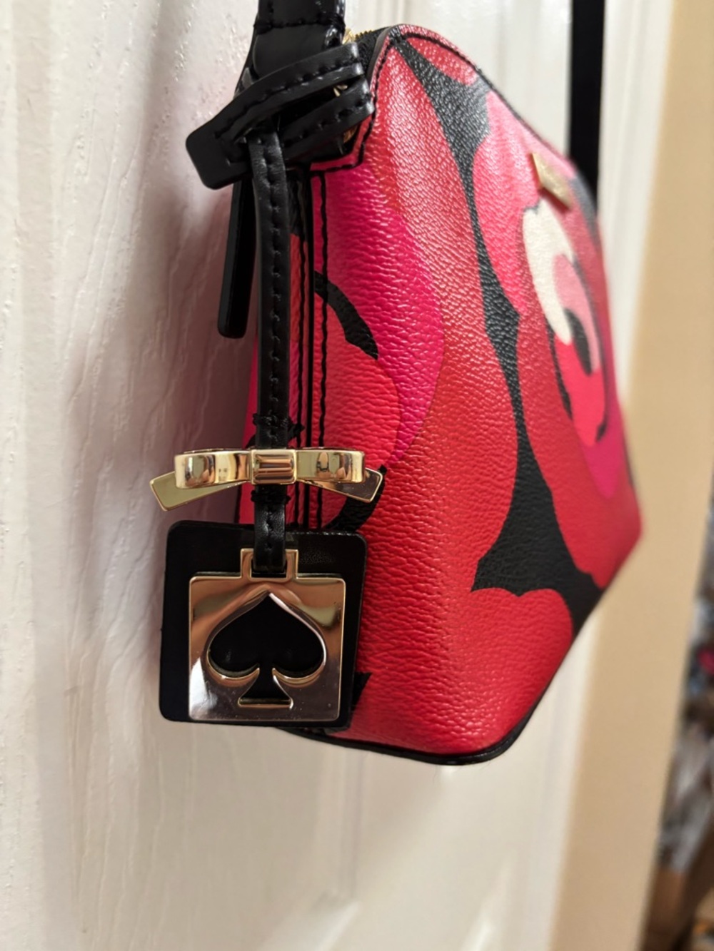 Kate Spade NY Brightwater Drive Hanna Multi Floral Black Crossbody BNOT - Picture 4 of 15